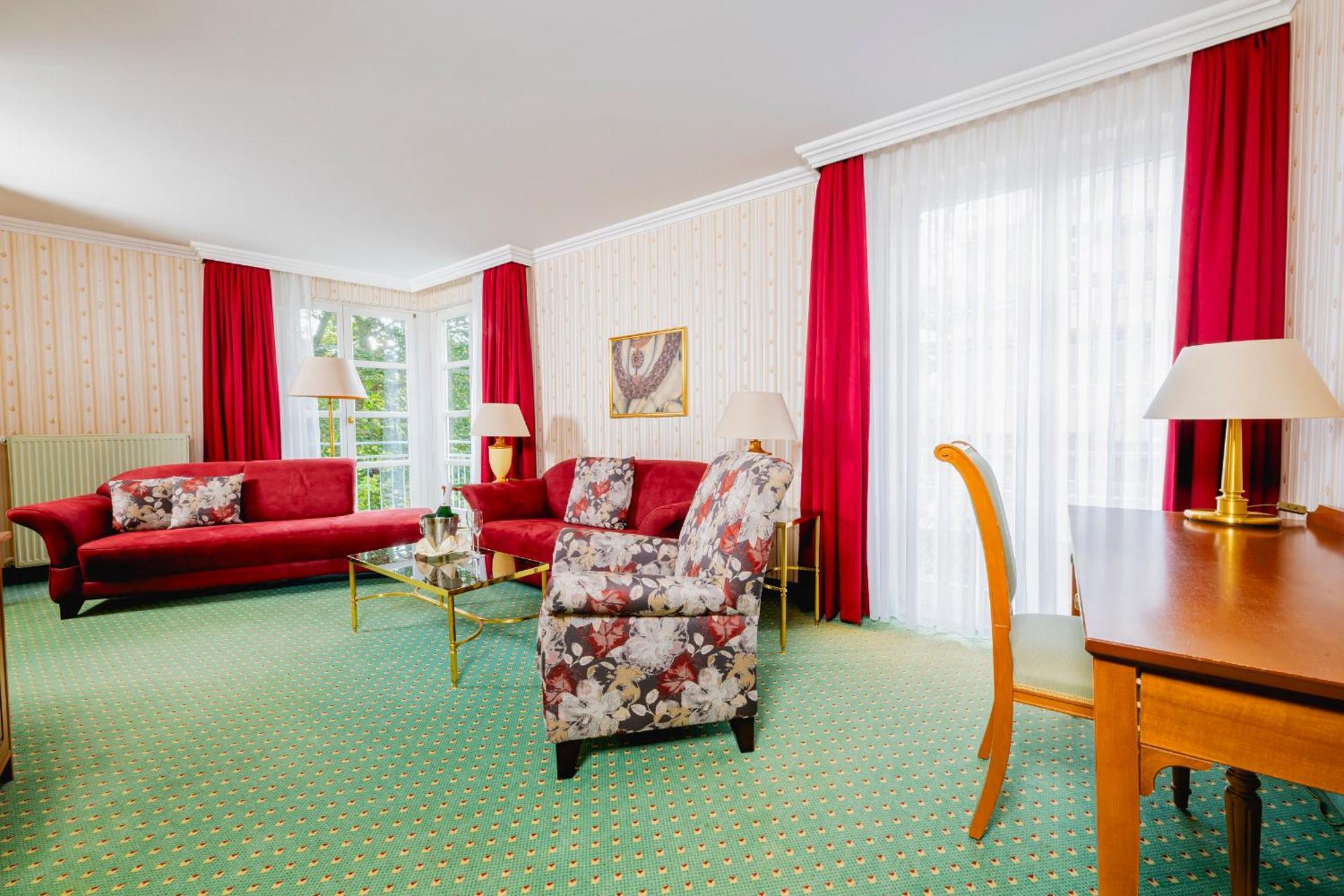 Hotel Am Schlosspark Gotha Esterno foto